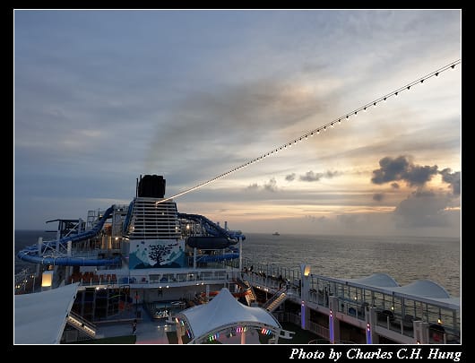 Deck 19_017.jpg