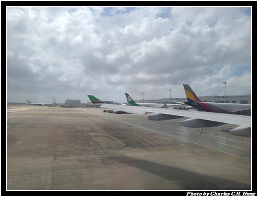 BR-5888_078.jpg