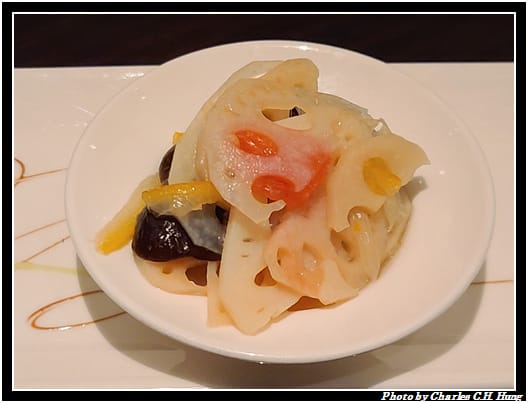 紫艷_010.jpg 紫艷_010.jpg