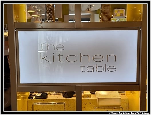 Kitchen_002.jpg