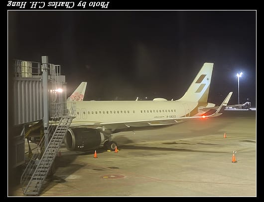JX8168_009.jpg
