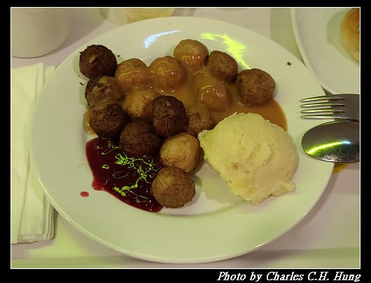 IKEA_008.jpg IKEA_008.jpg
