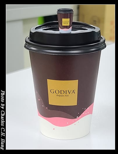 GODIVA_015.jpg GODIVA_015.jpg