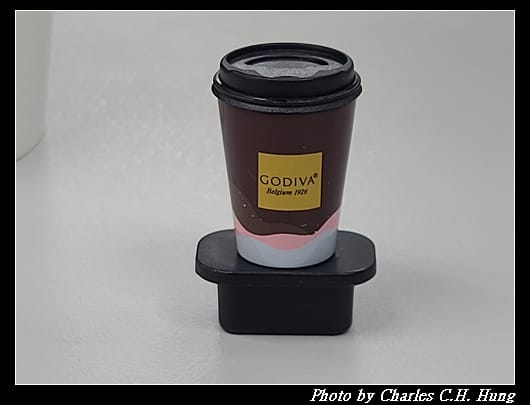 GODIVA_011.jpg GODIVA_011.jpg