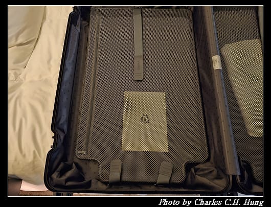 RIMOWA_026.jpg