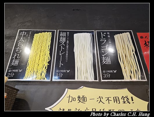 豚人_007.jpg 豚人_007.jpg