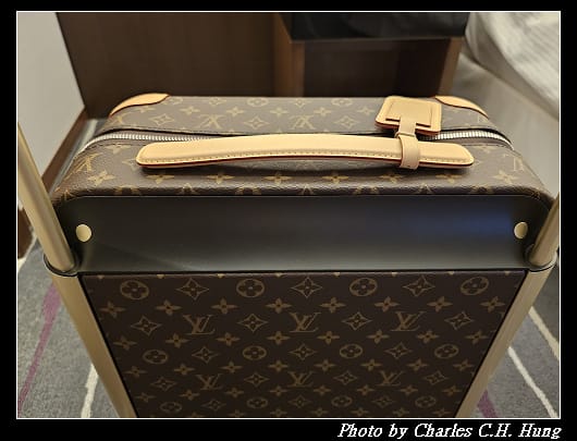 LV_015.jpg