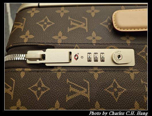 LV_012.jpg