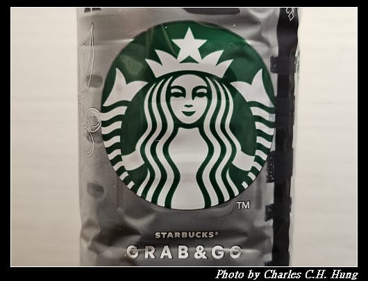 Starbucks_005.jpg Starbucks_005.jpg