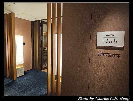 club_001.jpg club_001.jpg