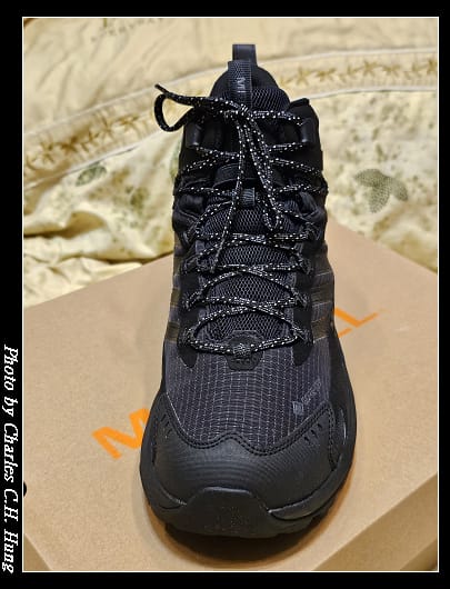 MERRELL_010.jpg