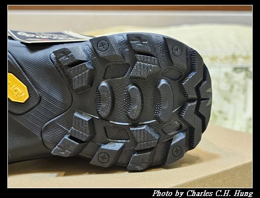 MERRELL_017.jpg