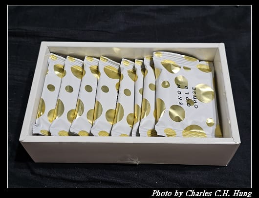 GOLD_008.jpg GOLD_008.jpg
