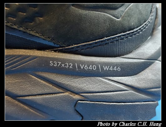 HOKA_012.jpg