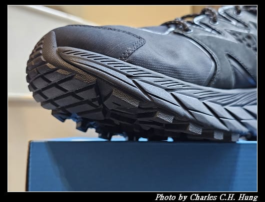 HOKA_017.jpg