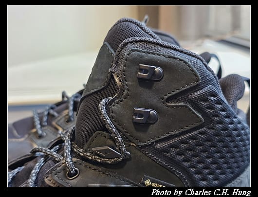 HOKA_013.jpg