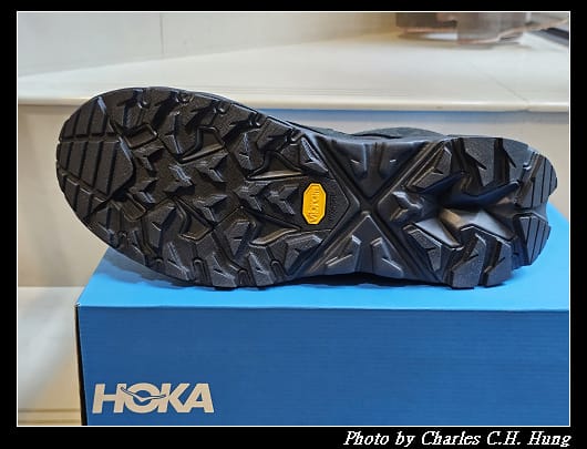 HOKA_015.jpg