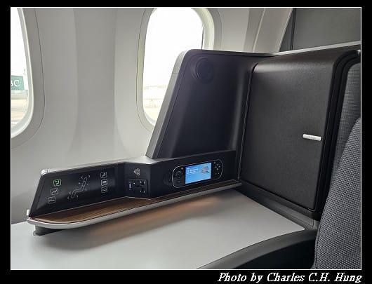 奈良飛鳥–Day 6–長榮航空 BR-131 皇璽桂冠艙 搭乘紀實(KIX to TPE) - 第45張圖 奈良飛鳥–Day 6–長榮航空 BR-131 皇璽桂冠艙 搭乘紀實(KIX to TPE)