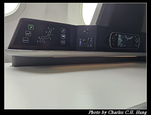 奈良飛鳥–Day 6–長榮航空 BR-131 皇璽桂冠艙 搭乘紀實(KIX to TPE) - 第50張圖 奈良飛鳥–Day 6–長榮航空 BR-131 皇璽桂冠艙 搭乘紀實(KIX to TPE)