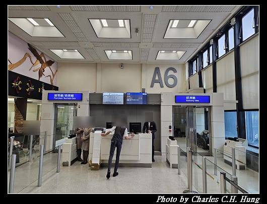 北海道賞櫻–Day 1–啟程：臺灣桃園國際機場第一航廈 星宇航空貴賓室 第二航廈Galactic Lounge