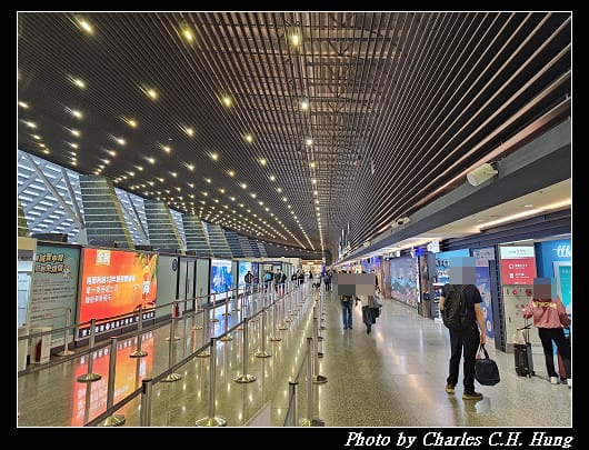 北海道賞櫻–Day 1–啟程：臺灣桃園國際機場第一航廈 星宇航空貴賓室 第二航廈Galactic Lounge