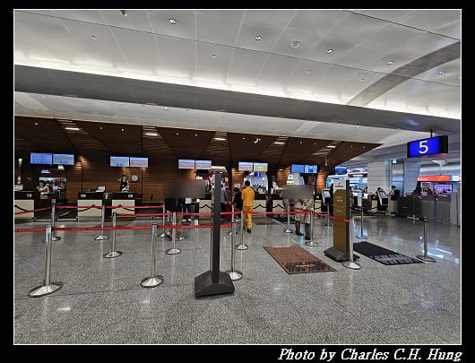 北海道賞櫻–Day 1–啟程：臺灣桃園國際機場第一航廈 星宇航空貴賓室 第二航廈Galactic Lounge