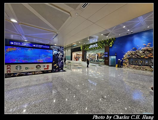 北海道賞櫻–Day 1–啟程：臺灣桃園國際機場第一航廈 星宇航空貴賓室 第二航廈Galactic Lounge