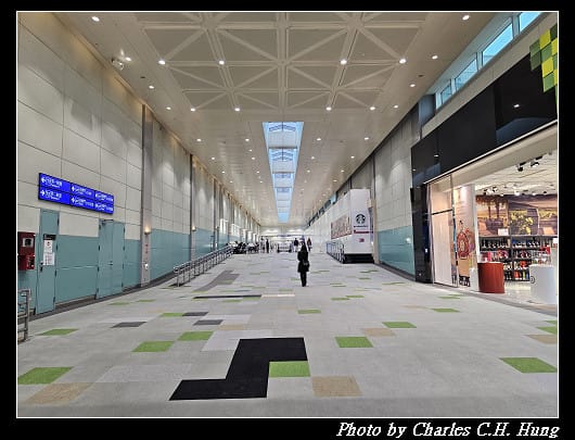 北海道賞櫻–Day 1–啟程：臺灣桃園國際機場第一航廈 星宇航空貴賓室 第二航廈Galactic Lounge