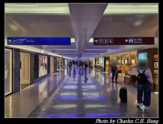 北海道賞櫻–Day 1–啟程：臺灣桃園國際機場第一航廈 星宇航空貴賓室 第二航廈Galactic Lounge