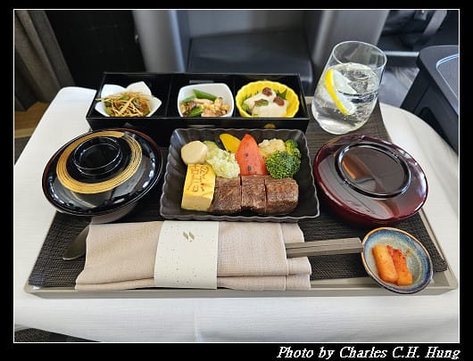 北海道賞櫻–Day 1–星宇航空 JX-860 商務艙 搭乘紀實(TPE to HKD) - 第92張圖 北海道賞櫻–Day 1–星宇航空 JX-860 商務艙 搭乘紀實(TPE to HKD)