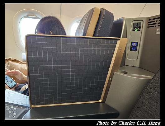 北海道賞櫻–Day 1–星宇航空 JX-860 商務艙 搭乘紀實(TPE to HKD) - 第33張圖 北海道賞櫻–Day 1–星宇航空 JX-860 商務艙 搭乘紀實(TPE to HKD)