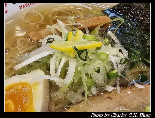 北海道賞櫻–Day 2–午餐:函館麺や 一文字 函館総本店 - 第25張圖 北海道賞櫻–Day 2–午餐:函館麺や 一文字 函館総本店