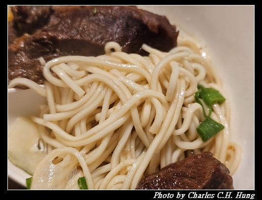 臺北松山–老楊在二樓 私廚牛肉麵