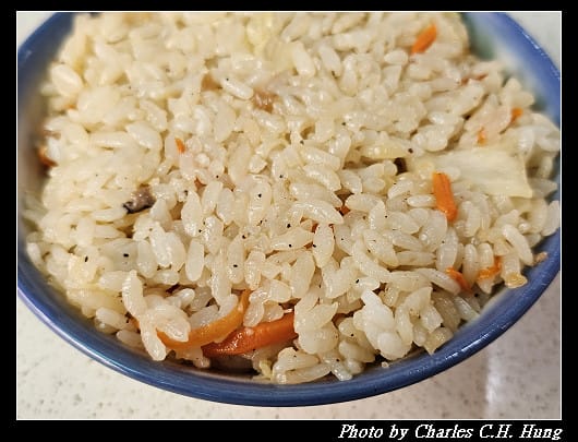 臺北大同–後車頭 蔡記 高麗菜飯、原汁排骨湯