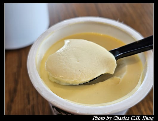 臺中清水–Starbucks 星巴克（清水站3F門市）焦糖蘋果布丁