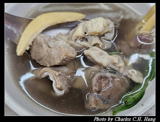臺北松山–蕭家牛雜湯