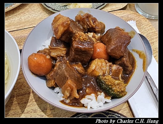 北海道賞櫻–Day 4–早餐：OMO5 函館 by 星野集團 朝食會場 OMO Dining