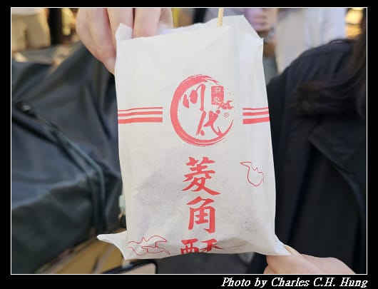 臺中豐原–豐原廟東夜市（正兆蚵仔煎、廟東清水排骨麵店、廟東胖達蒜香豆干、廟東川代菱角酥）