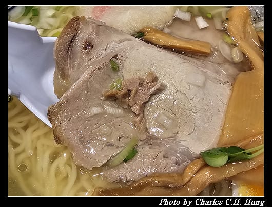 北海道賞櫻–Day 4–晚餐：鹽拉麵 味彩 本店（函館麺厨房 あじさい 本店）