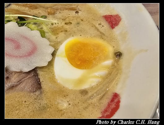北海道賞櫻–Day 4–晚餐：鹽拉麵 味彩 本店（函館麺厨房 あじさい 本店）