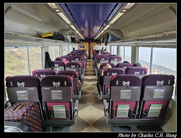北海道賞櫻–Day 5–特急北斗HOKUTO（261系）9号 綠色車廂（Green Car）函館 to 札幌