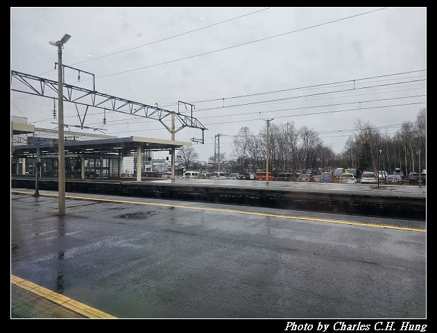 北海道賞櫻–Day 5–特急北斗HOKUTO（261系）9号 綠色車廂（Green Car）函館 to 札幌