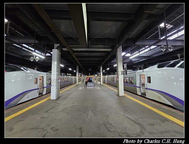 北海道賞櫻–Day 5–特急北斗HOKUTO（261系）9号 綠色車廂（Green Car）函館 to 札幌