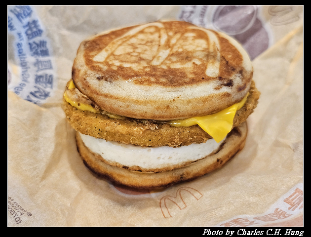 新竹竹北–McDonald’s 麥當勞(竹北光明餐廳)香雞蛋厚鬆餅堡、豬肉蛋厚鬆餅堡 - 第15張圖 新竹竹北–McDonald’s 麥當勞(竹北光明餐廳)香雞蛋厚鬆餅堡、豬肉蛋厚鬆餅堡