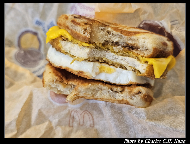 新竹竹北–McDonald’s 麥當勞(竹北光明餐廳)香雞蛋厚鬆餅堡、豬肉蛋厚鬆餅堡 - 第17張圖 新竹竹北–McDonald’s 麥當勞(竹北光明餐廳)香雞蛋厚鬆餅堡、豬肉蛋厚鬆餅堡