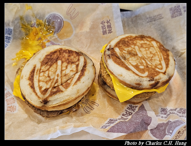 新竹竹北–McDonald’s 麥當勞(竹北光明餐廳)香雞蛋厚鬆餅堡、豬肉蛋厚鬆餅堡 - 第18張圖 新竹竹北–McDonald’s 麥當勞(竹北光明餐廳)香雞蛋厚鬆餅堡、豬肉蛋厚鬆餅堡