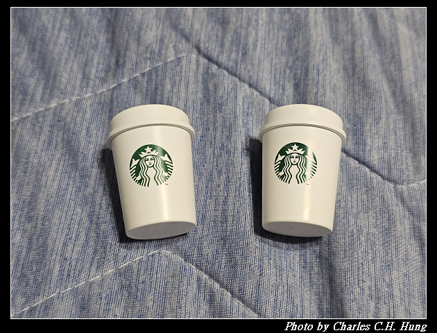 【Starlux 星宇航空】STARLUX + STARBUCKS跨界聯名系列 機師熊吊飾組、迷你餐車收納盒、航空集裝箱收納套
