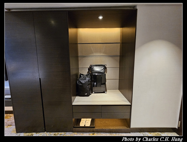 臺北信義–台北寒舍艾美酒店（Le Méridien Taipei）露臺豪華客房（Balcony Deluxe King）