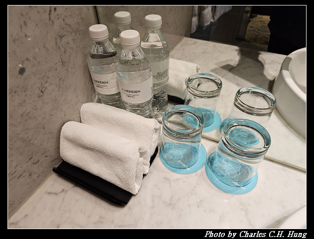 臺北信義–台北寒舍艾美酒店（Le Méridien Taipei）露臺豪華客房（Balcony Deluxe King）