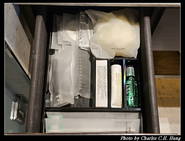 臺北信義–台北寒舍艾美酒店（Le Méridien Taipei）露臺豪華客房（Balcony Deluxe King）